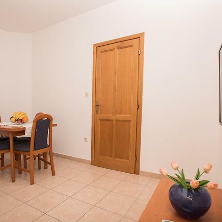 Villa Ivka Tučepi Esterno foto